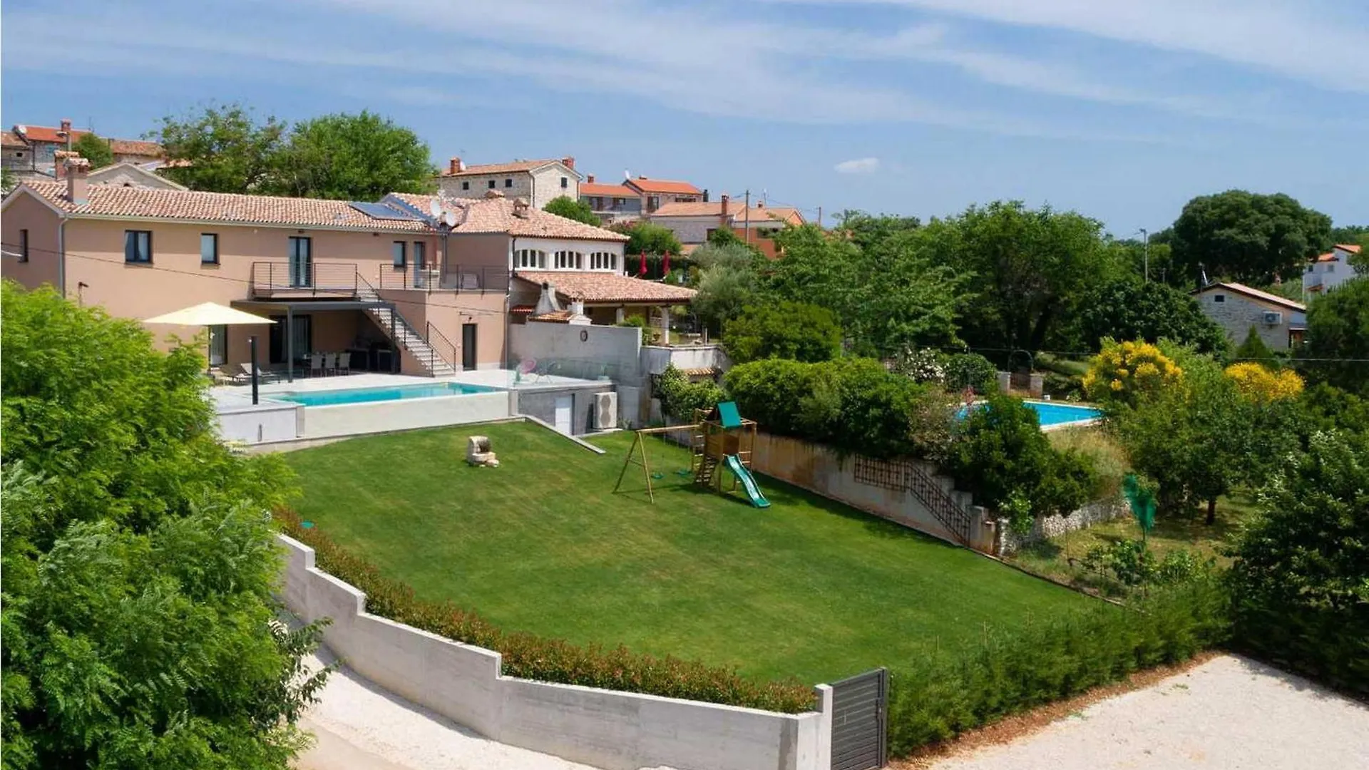 פורץ Villa Sunnyside בית נופש